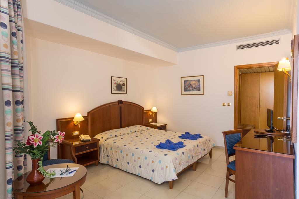 Hotel Blue Horizon Ialisos Exterior foto